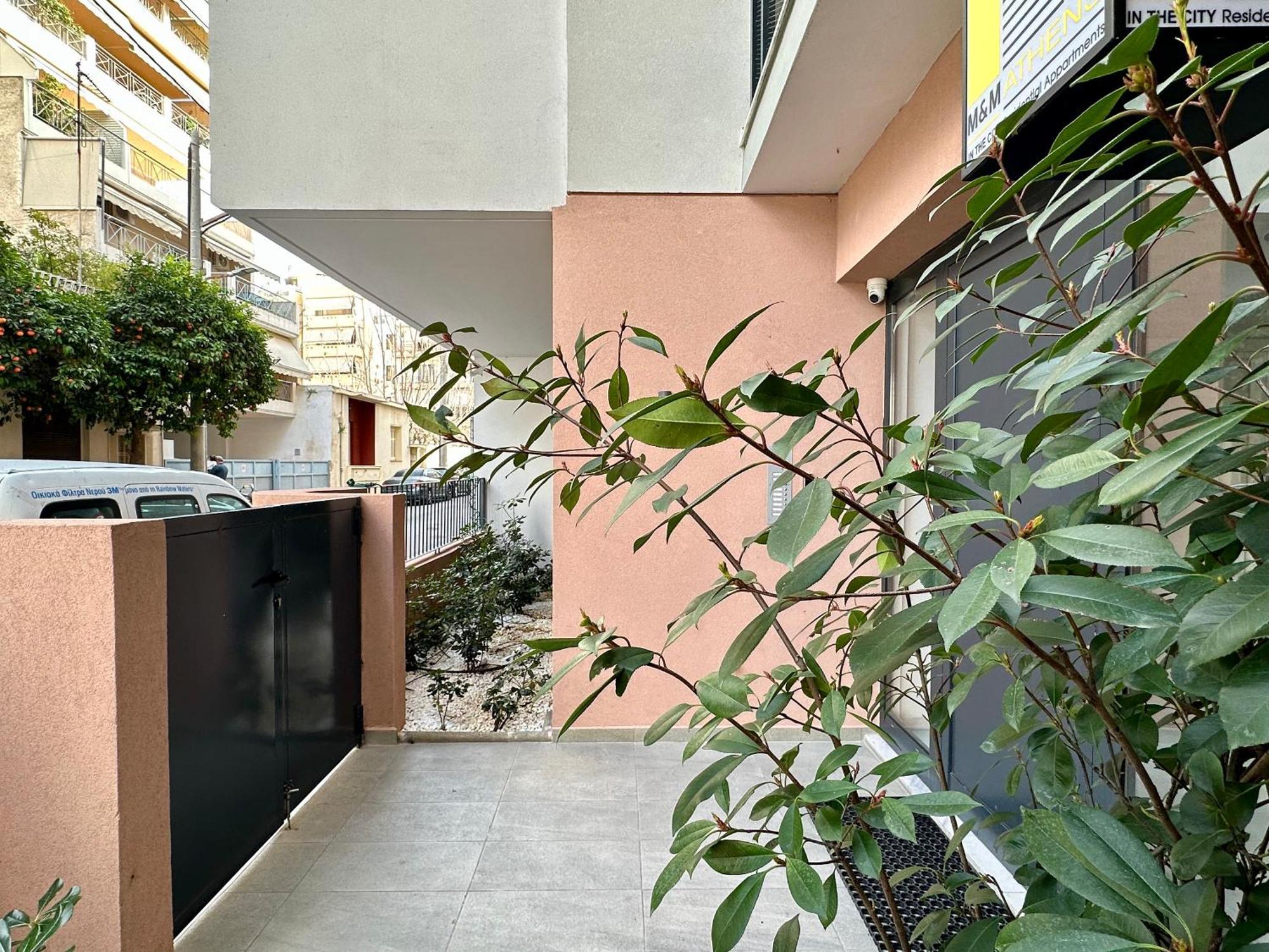 M & M - Boutique Apartments เอเธนส์ ภายนอก รูปภาพ